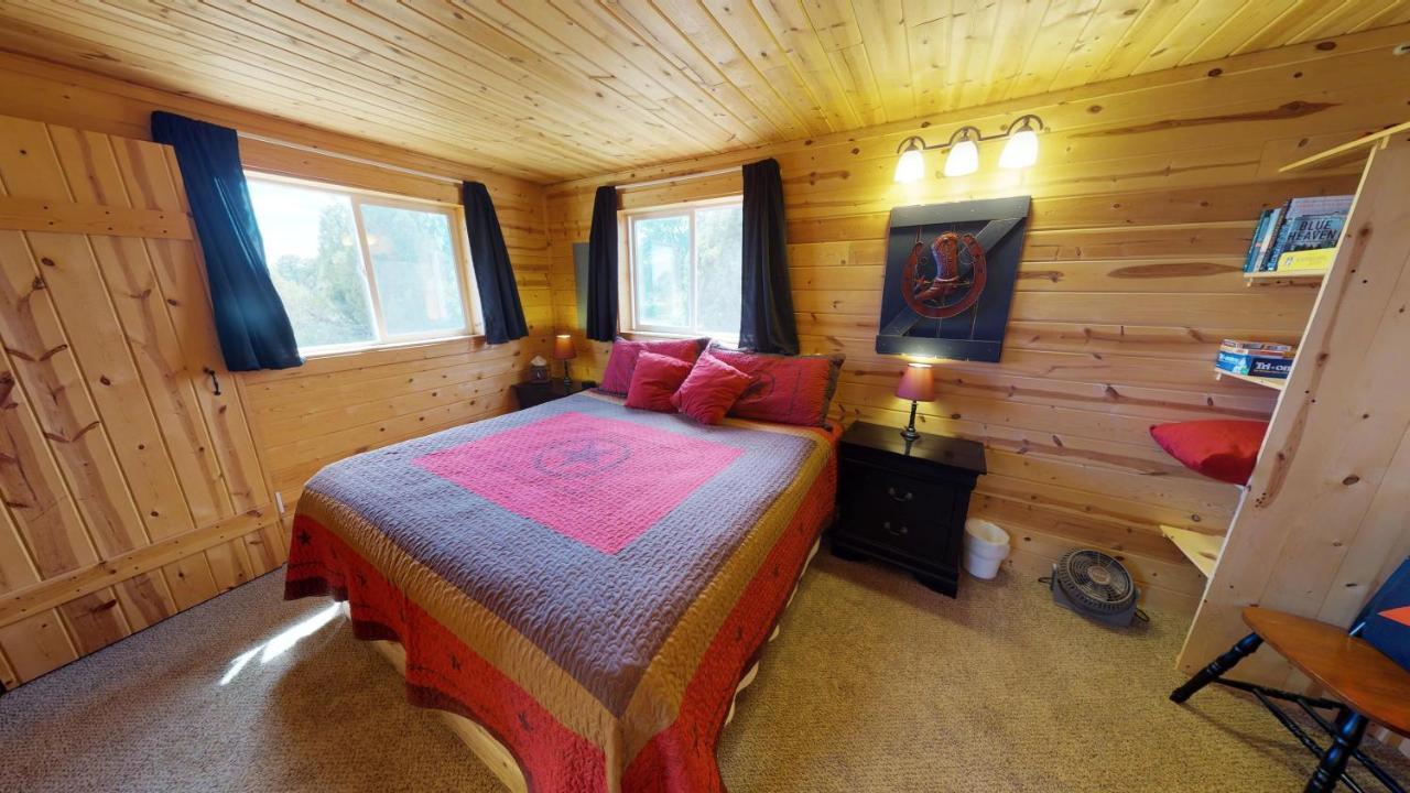 White Pine Cabin By Canyonlands Lodging Monticello Exteriör bild