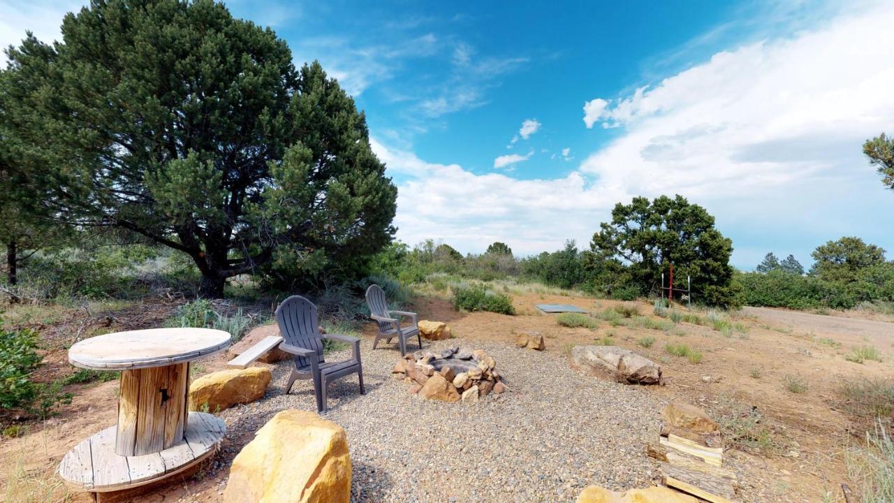 White Pine Cabin By Canyonlands Lodging Monticello Exteriör bild