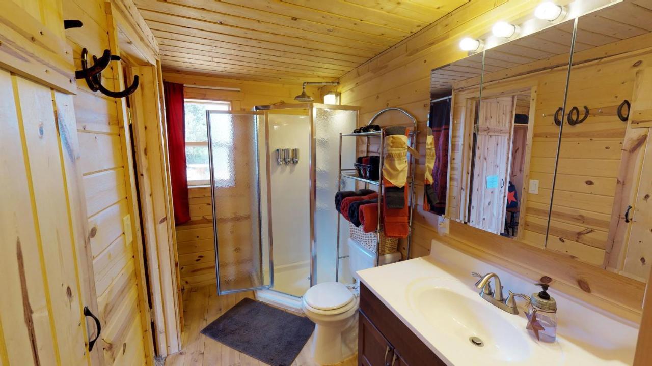 White Pine Cabin By Canyonlands Lodging Monticello Exteriör bild